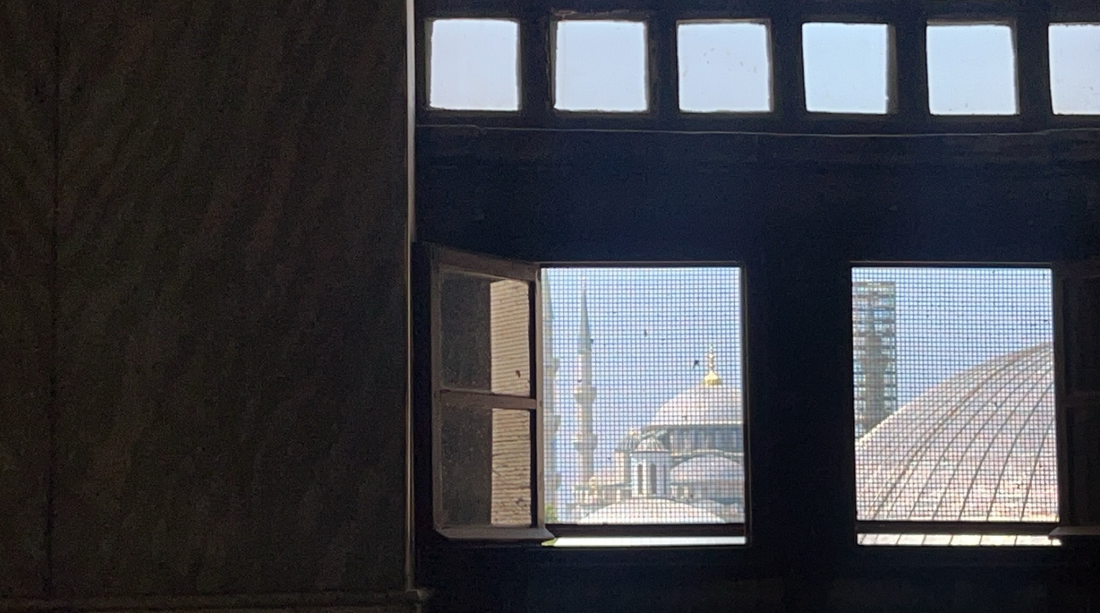 Unforgettable Travel Experiences: From Meditation at Mount Shasta to Hot Air Balloons in Cappadocia